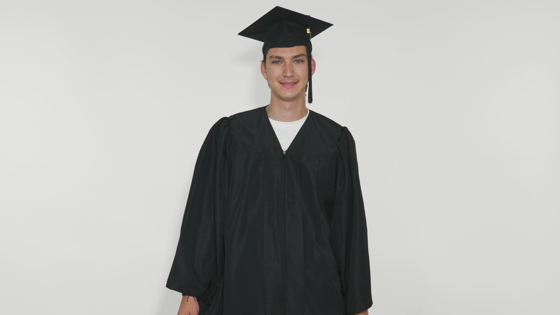 Classic Masters Academic Cap & Gown